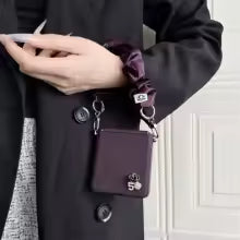 Scarf Wrist Chain Strap PU Leather Phone Case for Samsung Galaxy Z Flip 7 FE 6 5 4 3 Flip7 Flip6 Protective Cover